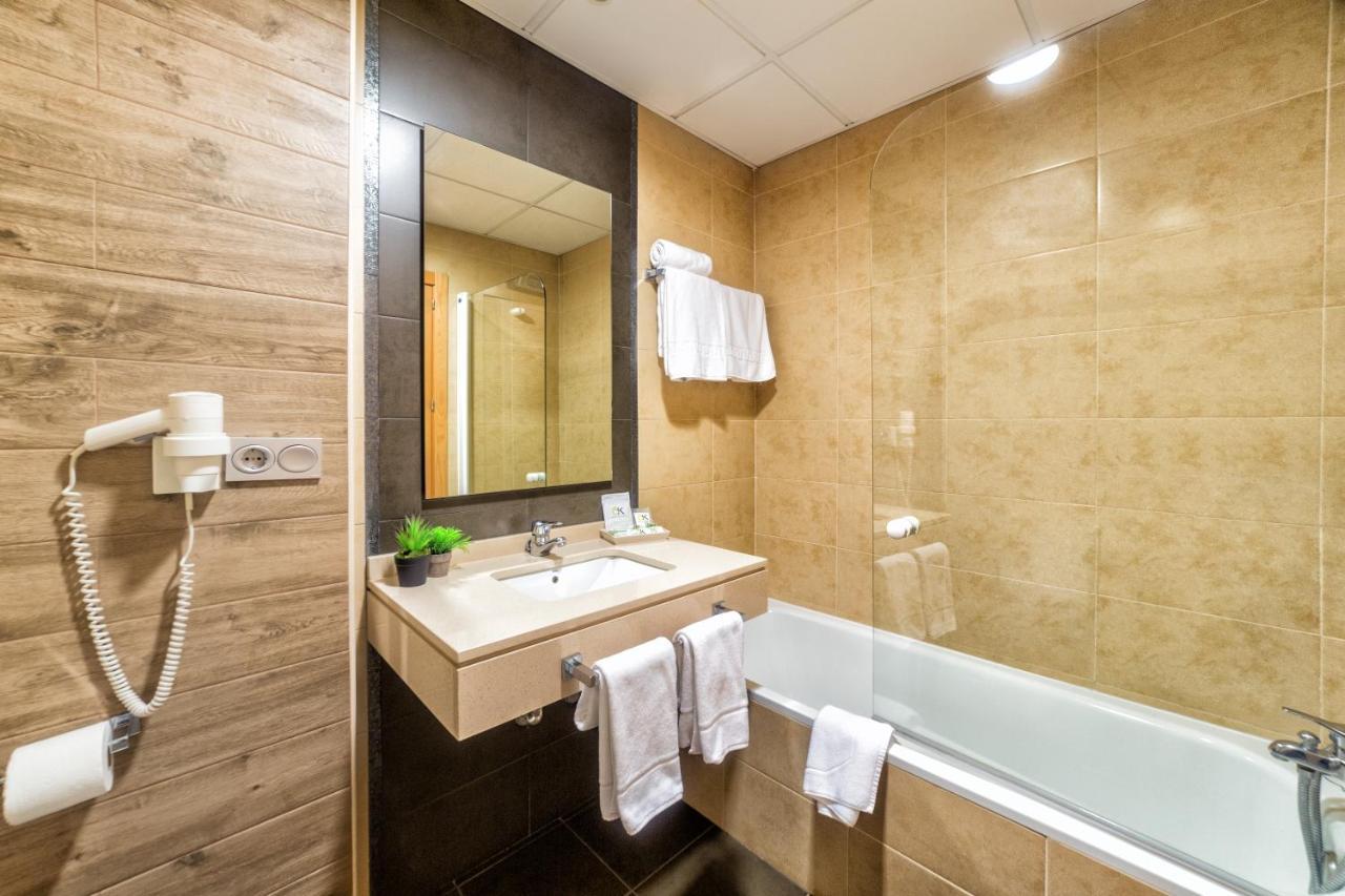 Ok Hoteles Estudios Plata Venta De Banos Exterior photo